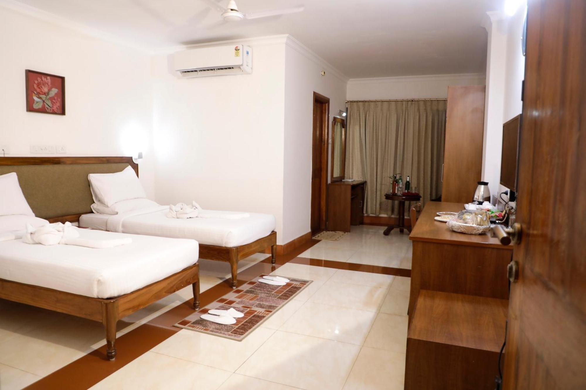 Hotel Golden Anchor ,Paradeep Paradip Garh Eksteriør bilde